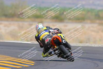 media/Oct-09-2022-SoCal Trackdays (Sun) [[95640aeeb6]]/Turn 14 Backside (1125am)/